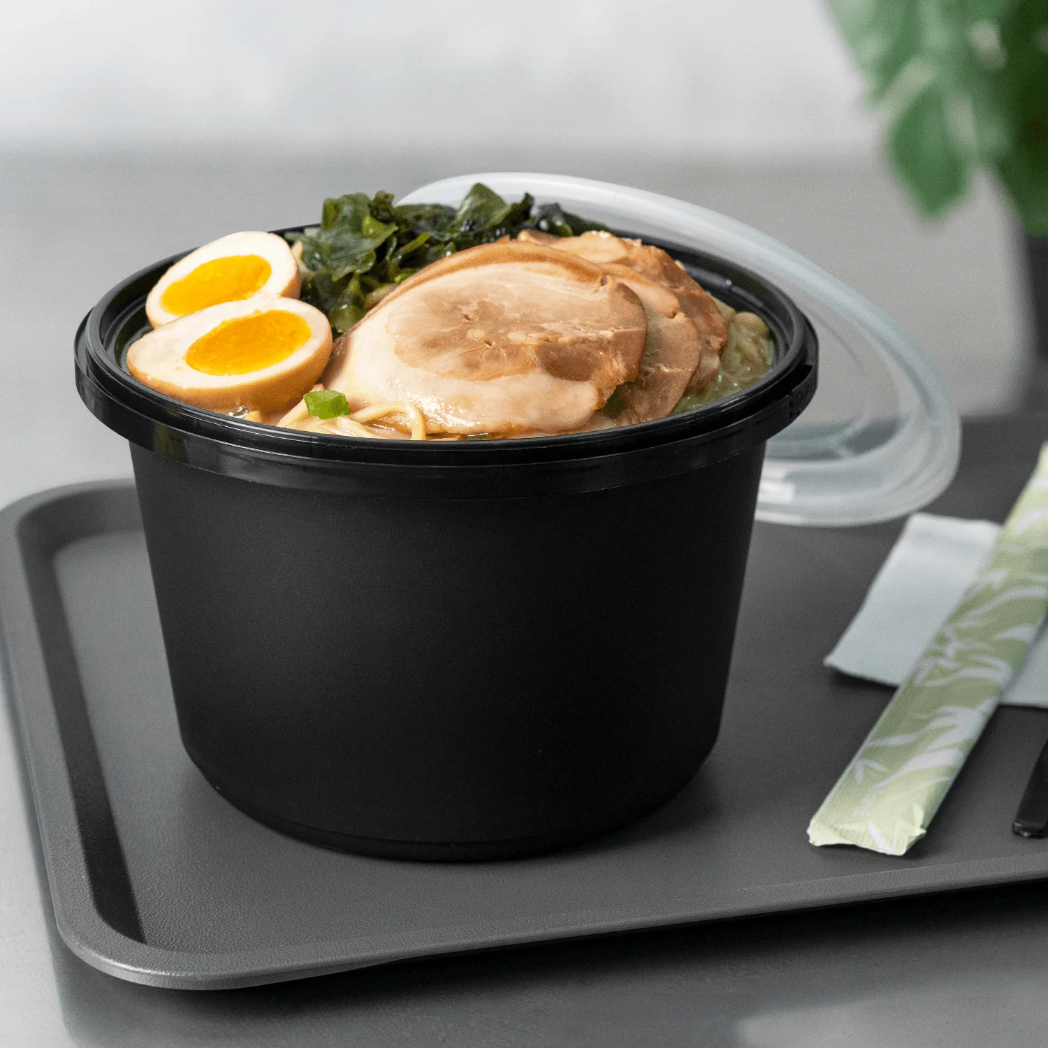 34 oz pp tamper resistant microwaveable black food container w/clear lid 150 sets / cs (copy)